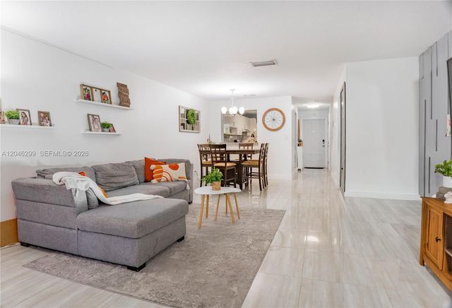 1450 NW 97th Ave 268, Pembroke Pines, FL 33024
