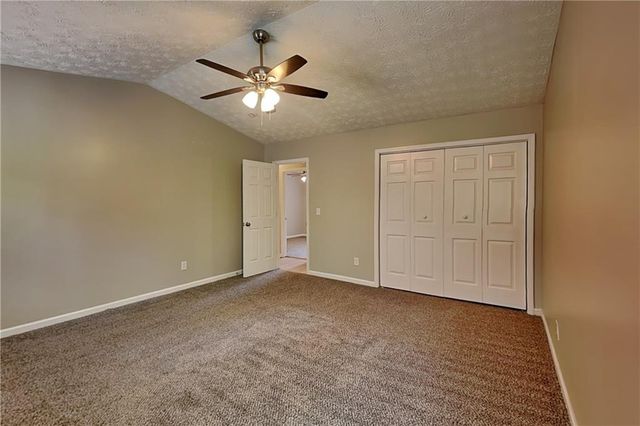 815 Riverstone Lane, Woodstock, GA 30188