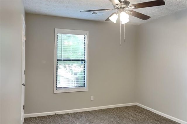 815 Riverstone Lane, Woodstock, GA 30188