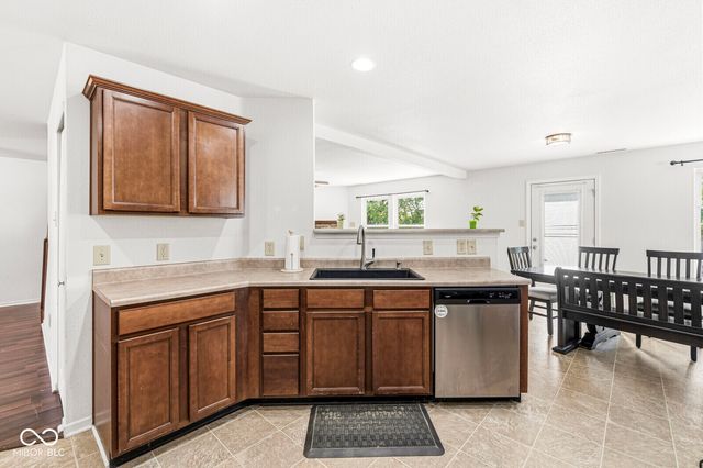 9637 W Stargazer Drive, Pendleton, IN 46064