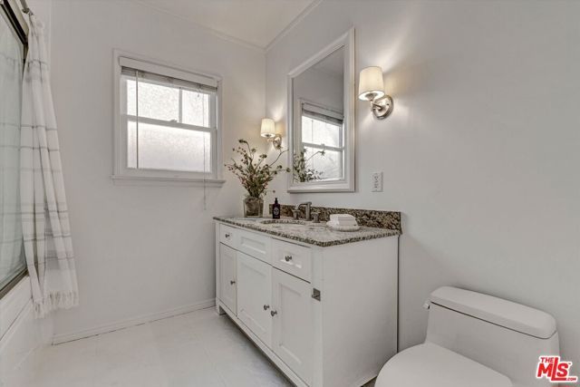 852 11th St, Santa Monica, CA 90403