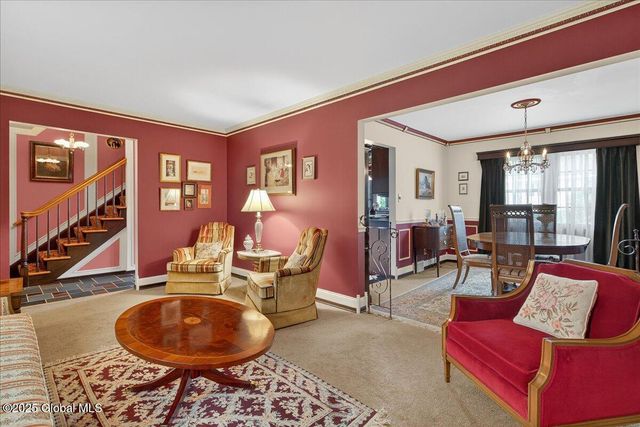 62 Pheasant Ridge Drive, Colonie, NY 12211