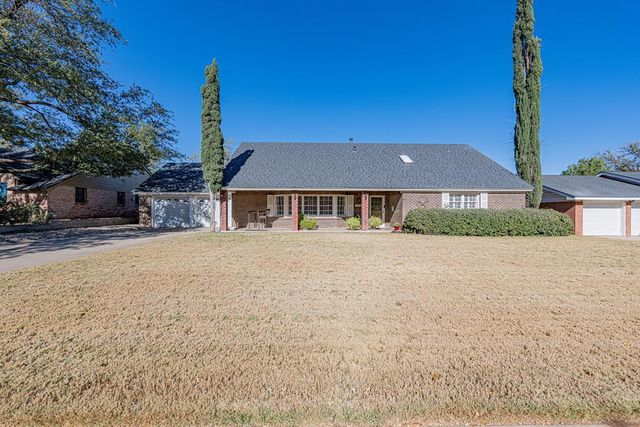 2814 Frontier Dr, Midland, TX 79705