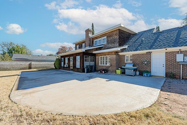 2814 Frontier Dr, Midland, TX 79705