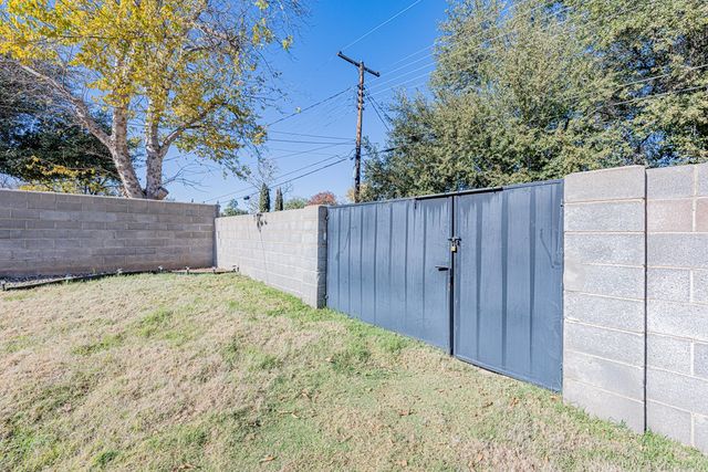 2814 Frontier Dr, Midland, TX 79705