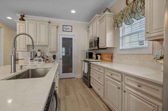 308 Beaufain Dr., Myrtle Beach, SC 29579