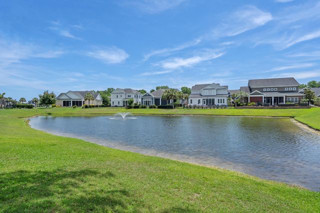 308 Beaufain Dr., Myrtle Beach, SC 29579