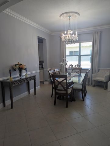 3011 Strada Court, Royal Palm Beach, FL 33411