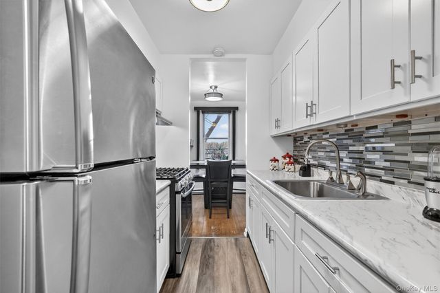 1300 Midland A50, Yonkers, NY 10704