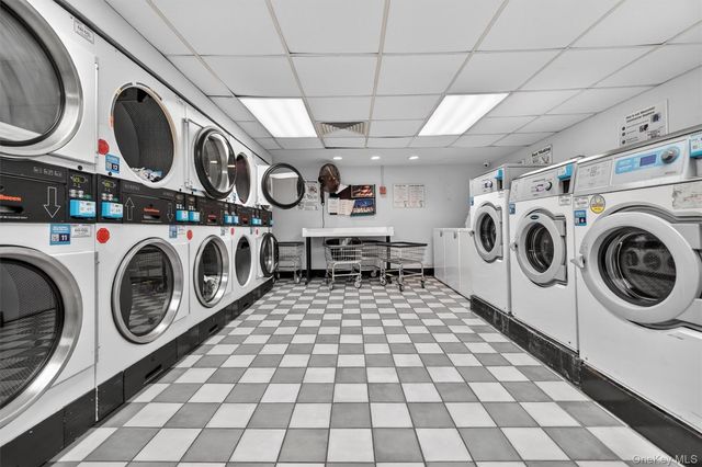 1300 Midland A50, Yonkers, NY 10704