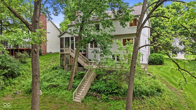 9812 Covington Boulevard, Fishers, IN 46037