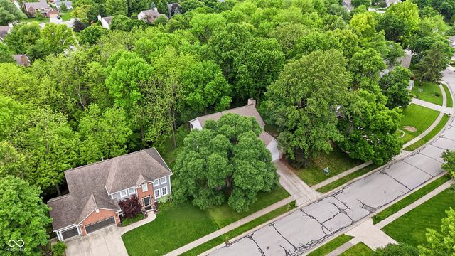 9812 Covington Boulevard, Fishers, IN 46037