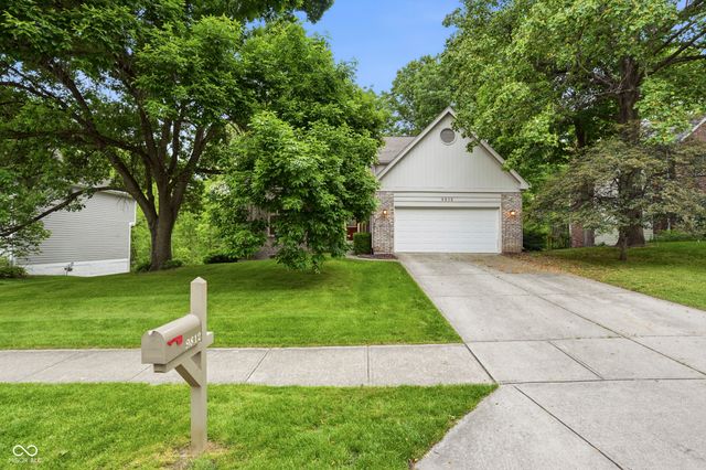 9812 Covington Boulevard, Fishers, IN 46037