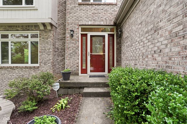 9812 Covington Boulevard, Fishers, IN 46037