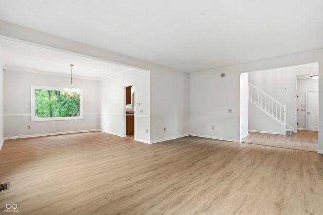 9812 Covington Boulevard, Fishers, IN 46037