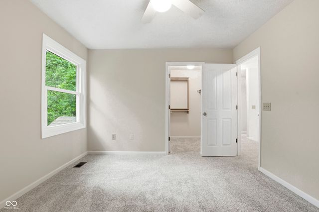 9812 Covington Boulevard, Fishers, IN 46037