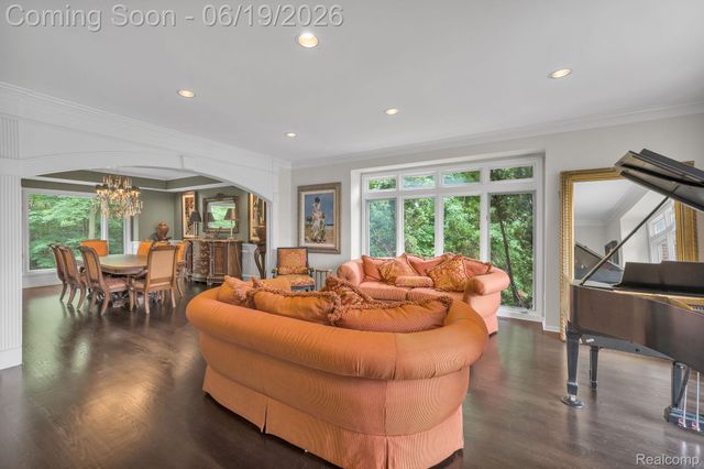 7061 Trailway Court, West Bloomfield Charter Township, MI 48322