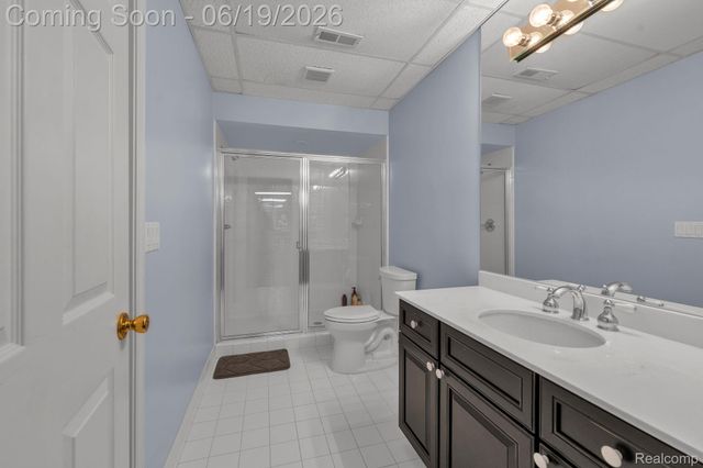7061 Trailway Court, West Bloomfield Charter Township, MI 48322