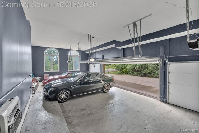 7061 Trailway Court, West Bloomfield Charter Township, MI 48322