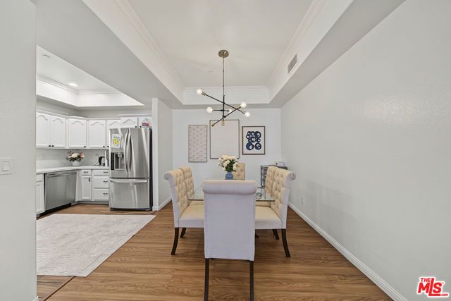 309 S Mariposa Avenue 101, Los Angeles, CA 90020