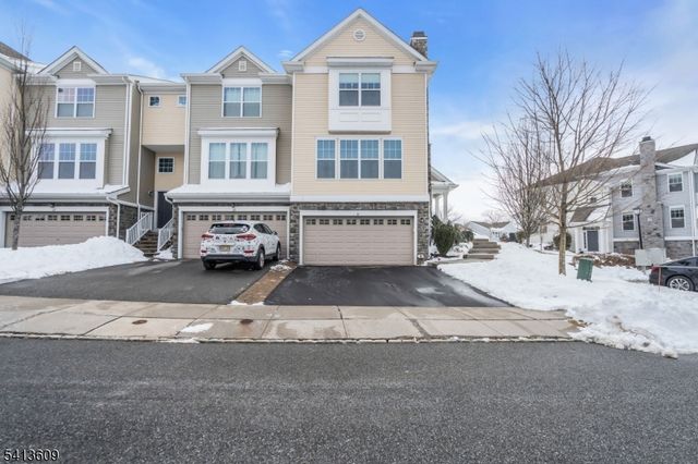 18 Blazingstar Way, Allamuchy Twp., NJ 07840