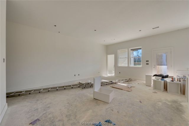 5074 County Road 128, Iola, TX 77861