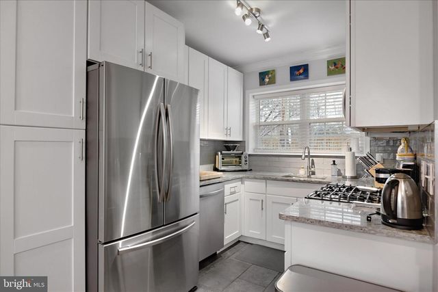 312 EASTWAY CT, Baltimore, MD 21212