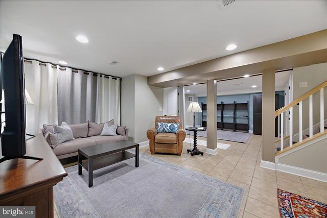 312 EASTWAY CT, Baltimore, MD 21212