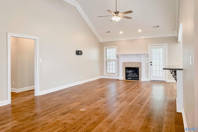 2012 Englewood Place, Decatur, AL 35603