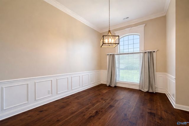 2012 Englewood Place, Decatur, AL 35603