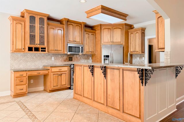 2012 Englewood Place, Decatur, AL 35603