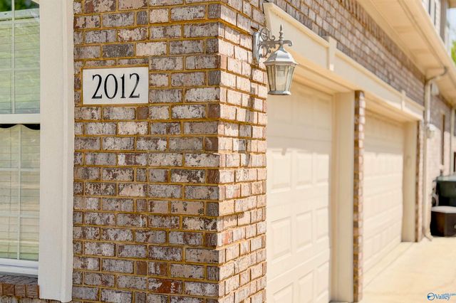 2012 Englewood Place, Decatur, AL 35603