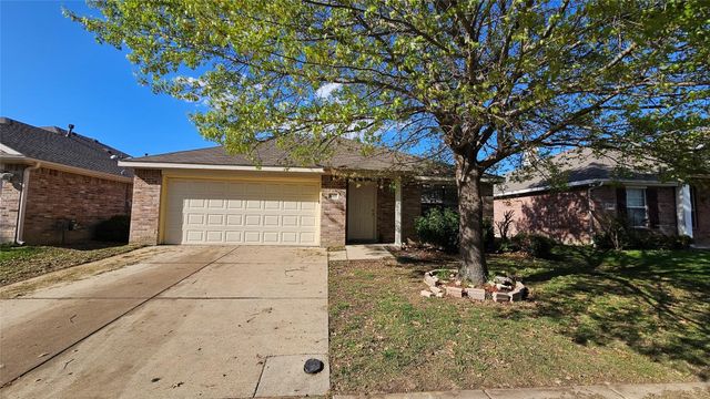 4305 Grassmere Road, Fort Worth, TX 76244