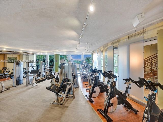 2681 N Flamingo Rd 605S, Sunrise, FL 33323