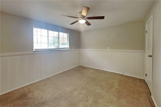 2582 Morgan Lake Drive NE, Marietta, GA 30066