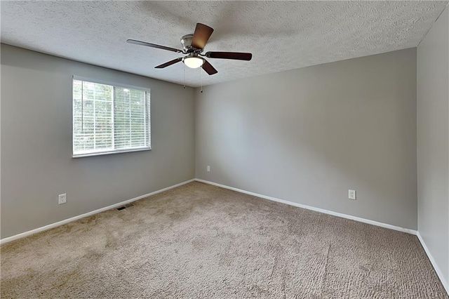 2582 Morgan Lake Drive NE, Marietta, GA 30066