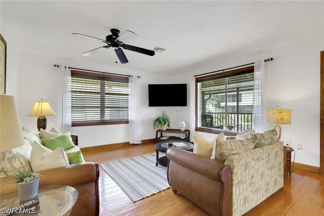 1533 Chesapeake AVE A5, Naples, FL 34102