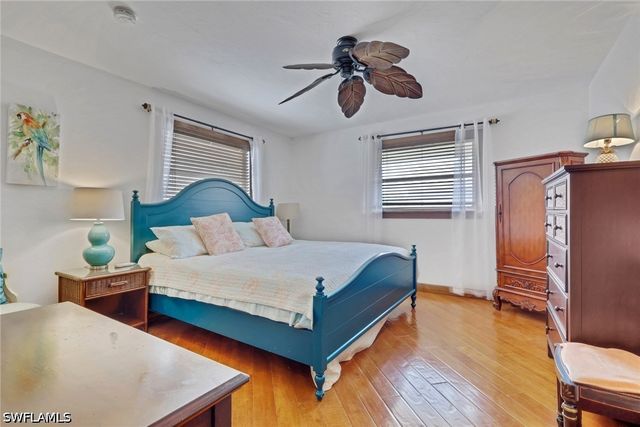 1533 Chesapeake AVE A5, Naples, FL 34102
