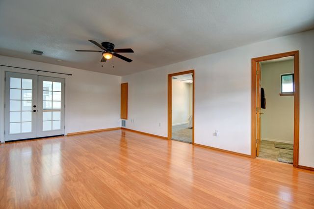 9312 Farragut Drive NE, Albuquerque, NM 87111