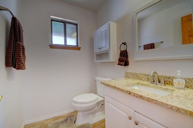 9312 Farragut Drive NE, Albuquerque, NM 87111