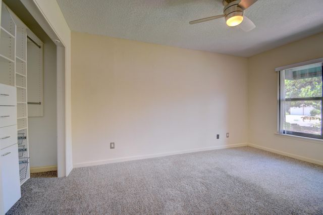 9312 Farragut Drive NE, Albuquerque, NM 87111