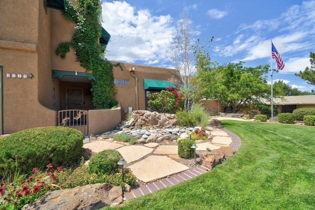 9312 Farragut Drive NE, Albuquerque, NM 87111