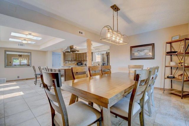 9312 Farragut Drive NE, Albuquerque, NM 87111