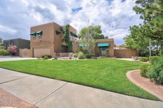 9312 Farragut Drive NE, Albuquerque, NM 87111