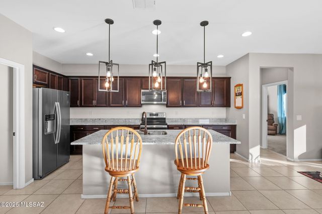 12451 N Sandby Green Drive, Marana, AZ 85653