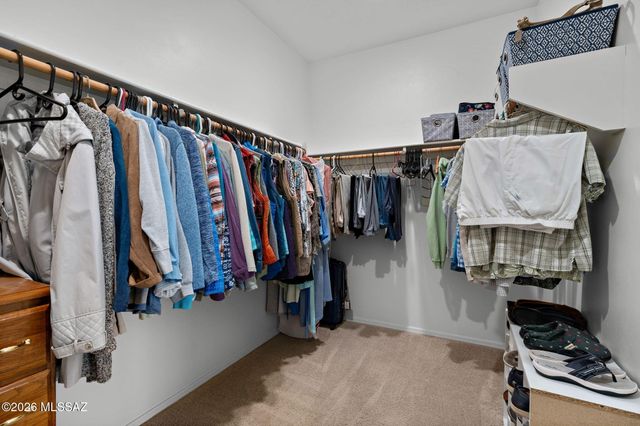 12451 N Sandby Green Drive, Marana, AZ 85653