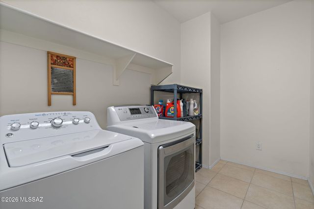 12451 N Sandby Green Drive, Marana, AZ 85653