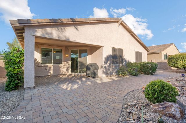 12451 N Sandby Green Drive, Marana, AZ 85653