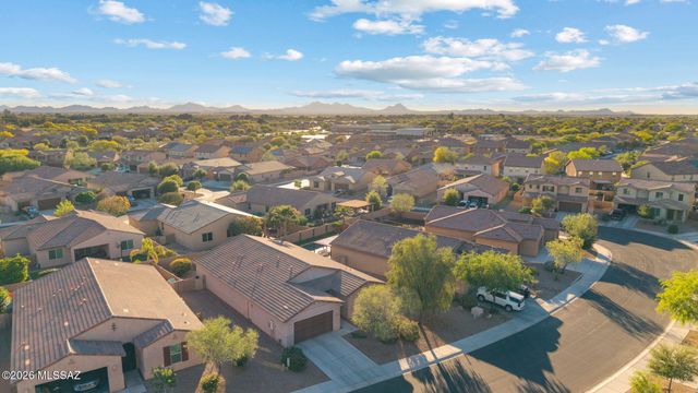 12451 N Sandby Green Drive, Marana, AZ 85653