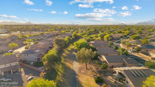 12451 N Sandby Green Drive, Marana, AZ 85653